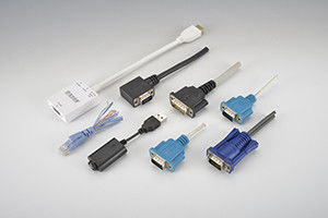 20 طن صغيرة عمودية آلة صناعة البلاستيك حقن للأسلاك USB